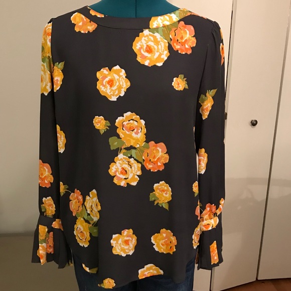 LOFT Tops - Loft Gray Floral Size Small Blouse